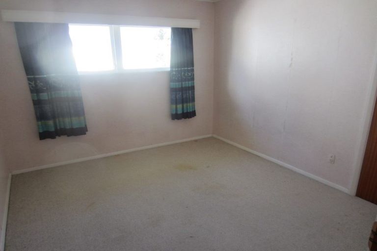 Photo of property in 65 Redwood Avenue, Tawa, Wellington, 5028