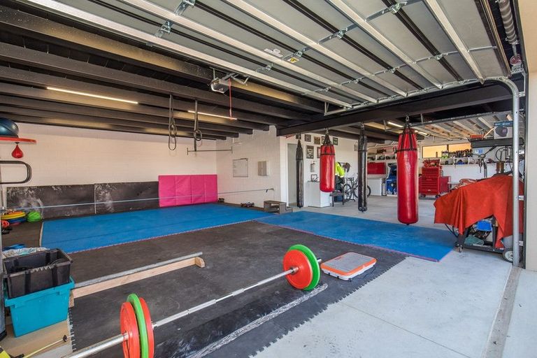 Photo of property in 14 Charles Court, Lake Hawea, Wanaka, 9382