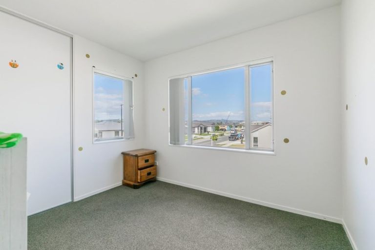 Photo of property in 1/26 Hollowout Street, Takanini, 2112