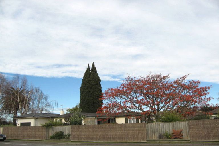 Photo of property in 4 Mill Road, Clive, 4102