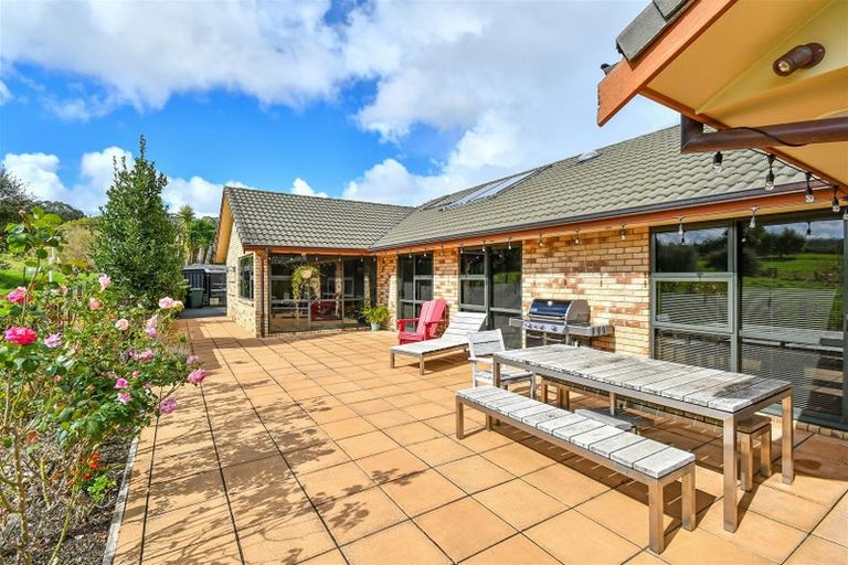 Photo of property in 502 Ponga Road, Opaheke, Papakura, 2584