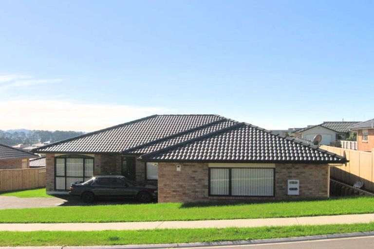 Photo of property in 19 Leafield Crescent, Henderson, Auckland, 0612