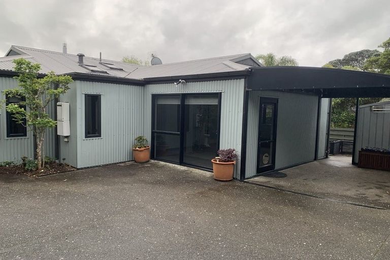 Photo of property in 293 Beach Road, Campbells Bay, Auckland, 0630