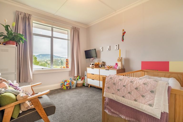 Photo of property in 2 Thomson Street, Green Island, Dunedin, 9018