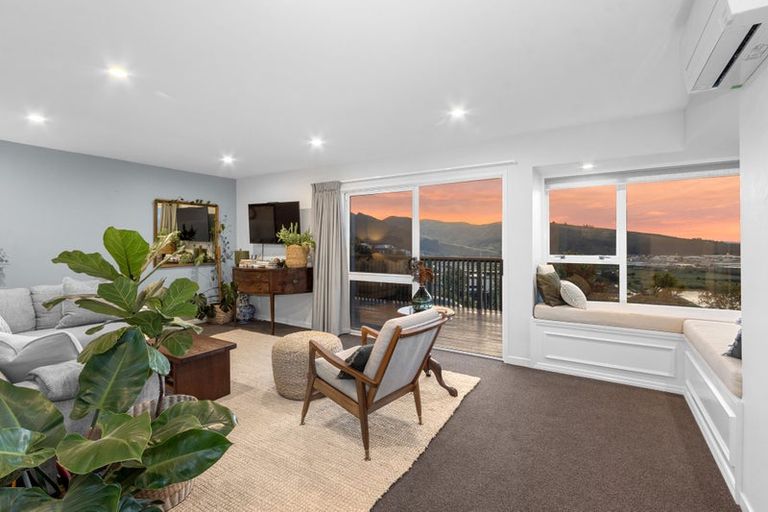 Photo of property in 87 Cannon Hill Crescent, Mount Pleasant, Christchurch, 8081