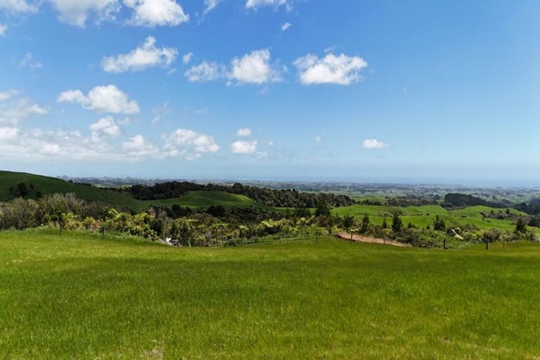 Photo of property in 730 Upper Pitone Road, Pitone, New Plymouth, 4374