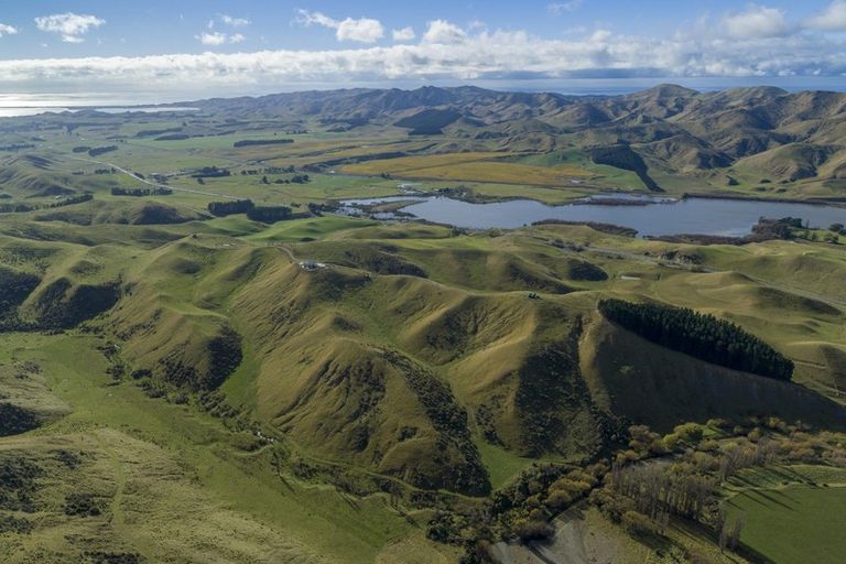 Photo of property in 6886 State Highway 1, Ward, Seddon, 7285