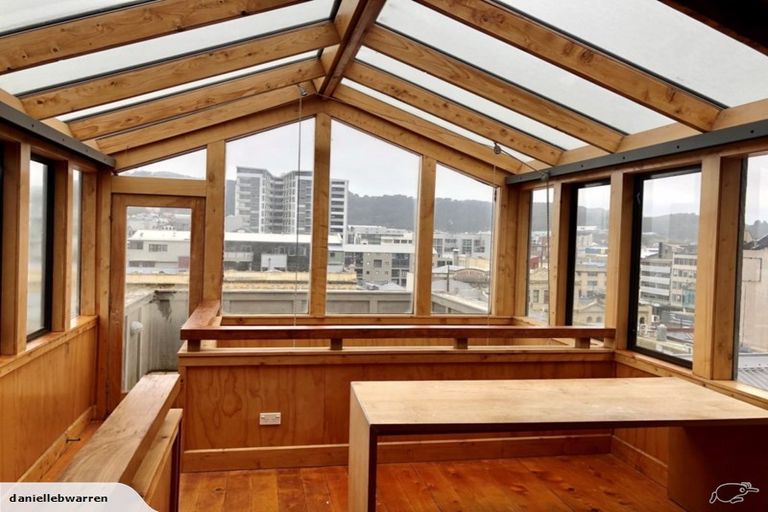 Photo of property in 251/21 Left Bank, Te Aro, Wellington, 6011