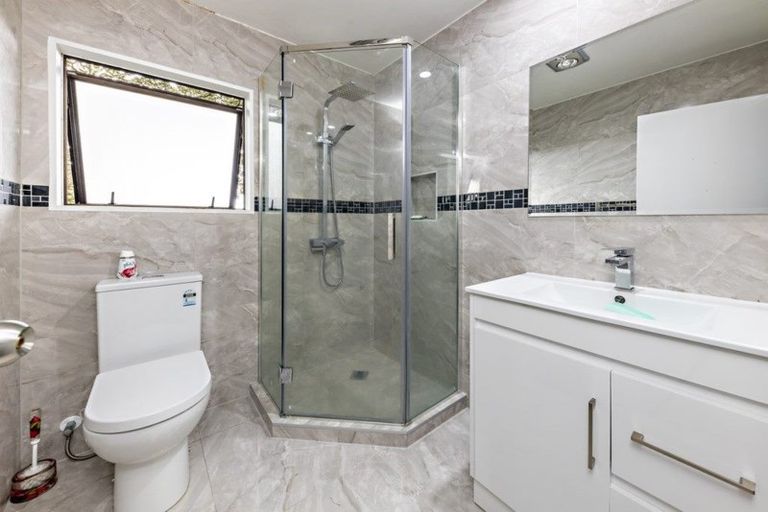 Photo of property in 2/122 Gray Avenue, Papatoetoe, Auckland, 2024