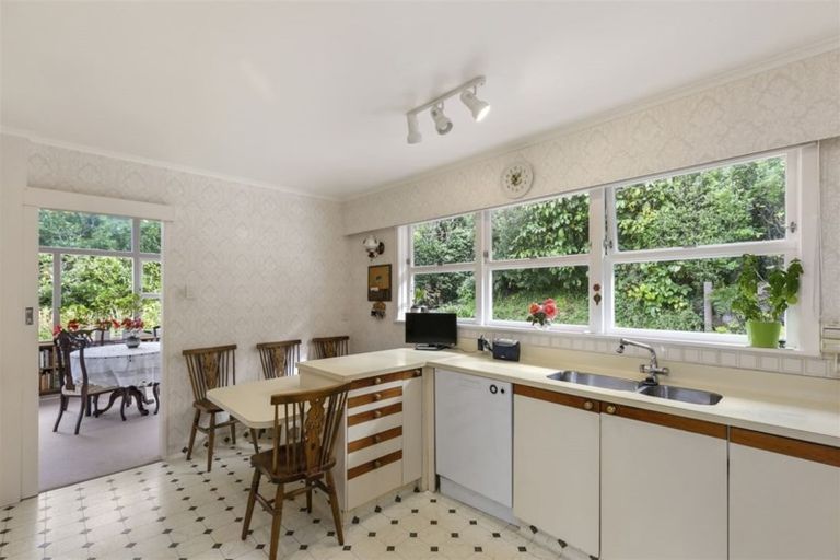 Photo of property in 39 Jubilee Road, Khandallah, Wellington, 6035
