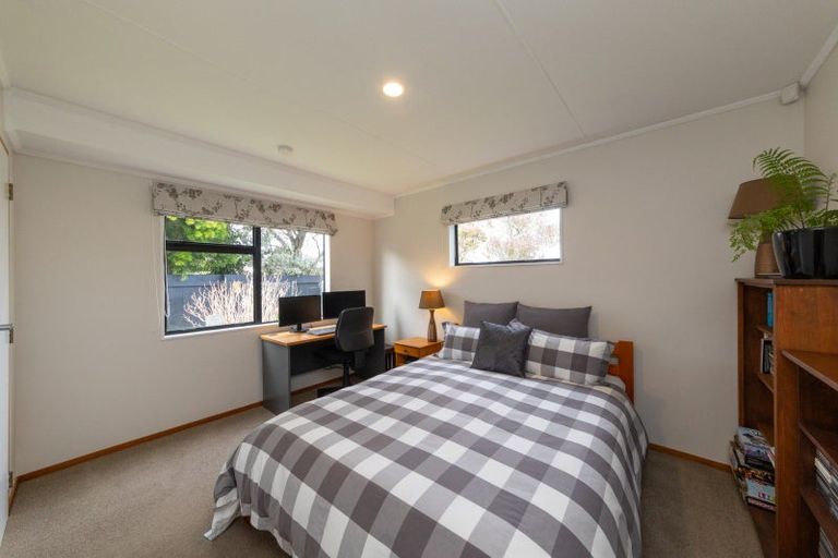 Photo of property in 9 Delta Place, Milson, Palmerston North, 4414