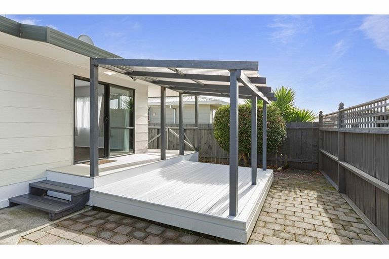 Photo of property in 22 Lloyd Drive, Nawton, Hamilton, 3200