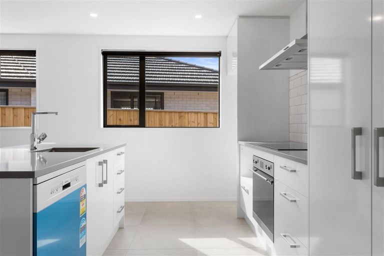 Photo of property in 8 Jasmine Street, Woodend, 7610