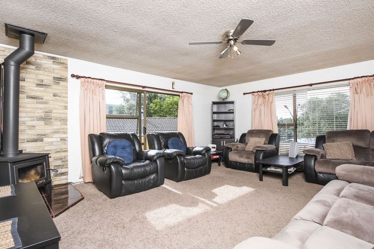 Photo of property in 23 Wirihana Road, Titirangi, Auckland, 0604