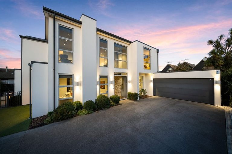 Photo of property in 66a Mansfield Avenue, St Albans, Christchurch, 8014