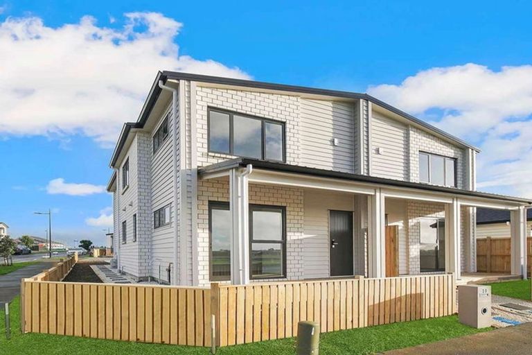 Photo of property in 30 Auranga Drive, Karaka, Papakura, 2113