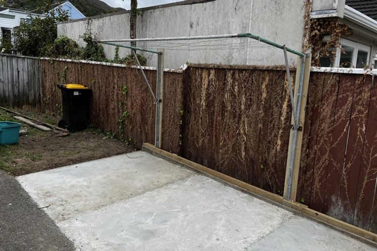 Photo of property in 2/11 Eagle Street, Karori, Wellington, 6012