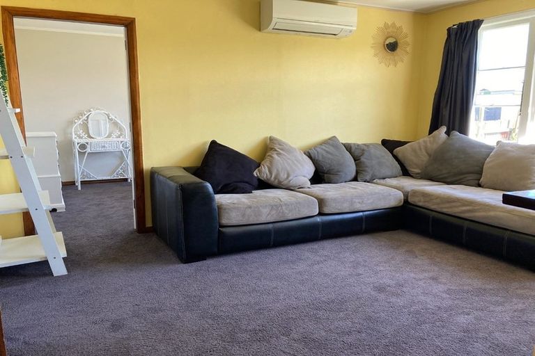 Photo of property in 37 Robinson Street, Foxton, 4814