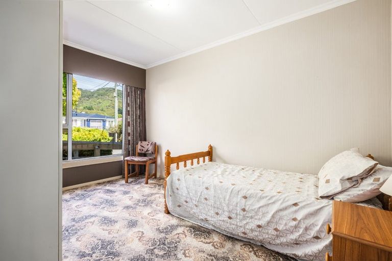 Photo of property in 50 Totara Street, Wainuiomata, Lower Hutt, 5014