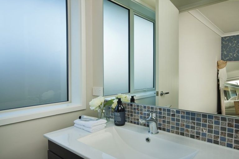 Photo of property in 2 Fernan Street, Pokeno, 2402