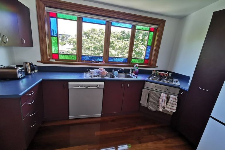 Photo of property in 138 Russell Terrace, Berhampore, Wellington, 6023