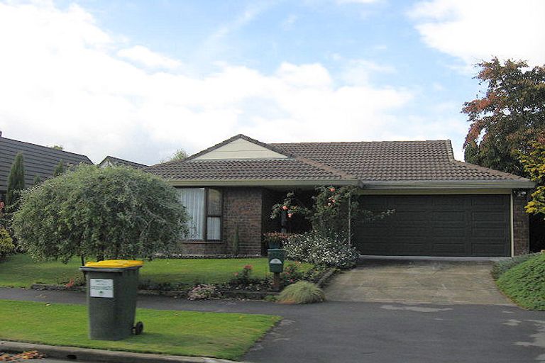 Photo of property in 39 Sayers Crescent, Ilam, Christchurch, 8041