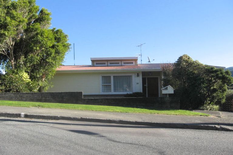 Photo of property in 20 John Street, Stokes Valley, Lower Hutt, 5019