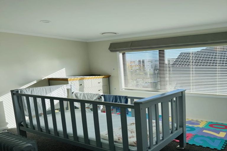 Photo of property in 2 Rarahu Road, Hobsonville, Auckland, 0616