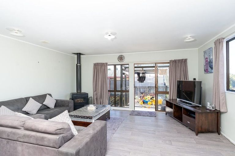 Photo of property in 26a Hamblyn Crescent, Nawton, Hamilton, 3200