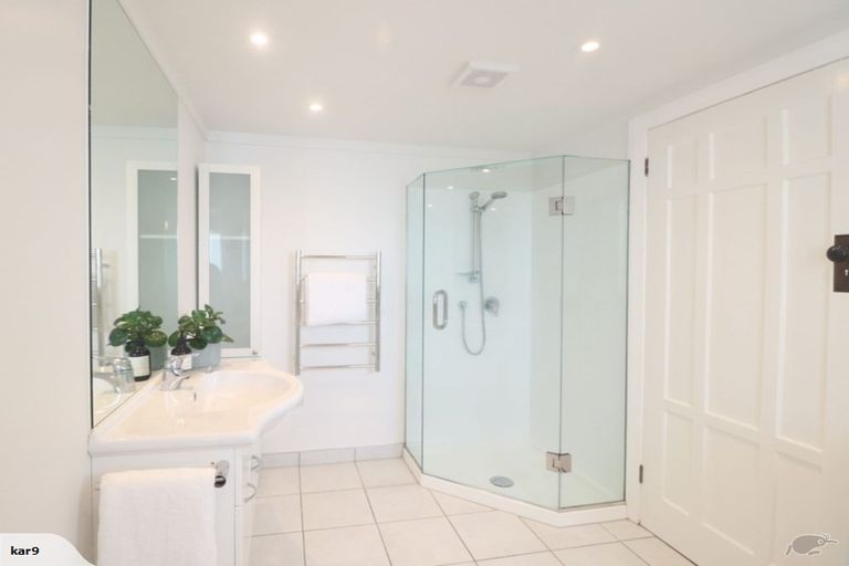 Photo of property in 30 Walmsley Road, Mangere, Auckland, 2022