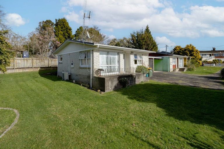 Photo of property in 20 Acacia Crescent, Glenview, Hamilton, 3206