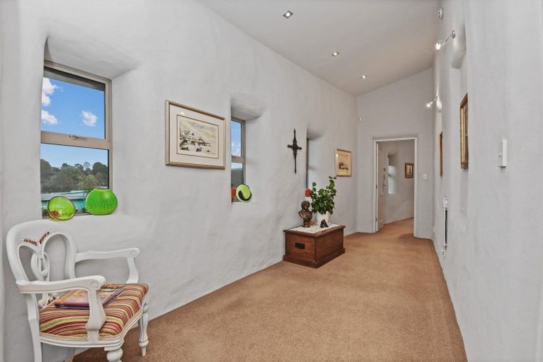 Photo of property in 30 Babina Avenue, Kumeu, 0810