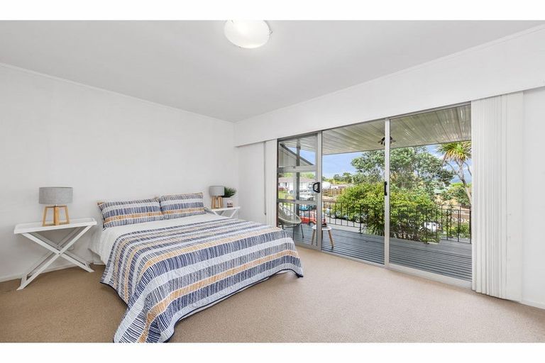 Photo of property in 1b South Pacific Place, Henderson, Auckland, 0612