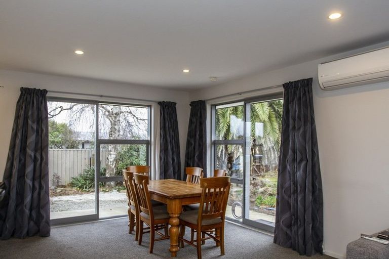 Photo of property in 104 Rowses Road, Aranui, Christchurch, 8061