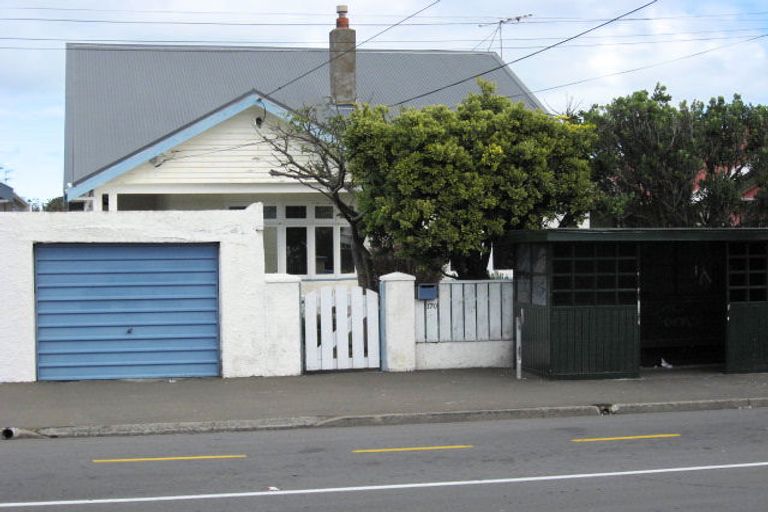 Photo of property in 170 Rongotai Road, Kilbirnie, Wellington, 6022