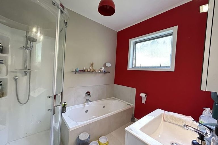 Photo of property in 134 Seddon Street, Naenae, Lower Hutt, 5011