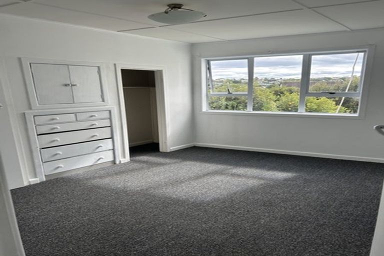 Photo of property in 59 Pah Road, Cockle Bay, Auckland, 2014