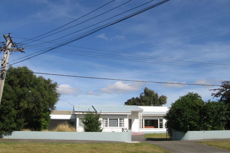 Photo of property in 24 Ranfurly Street, Trentham, Upper Hutt, 5018