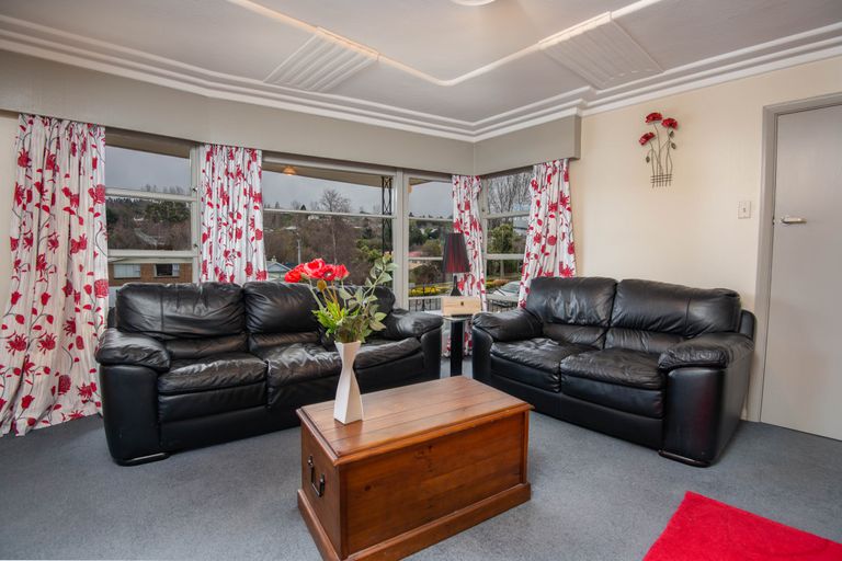 Photo of property in 10 Shand Street, Green Island, Dunedin, 9018