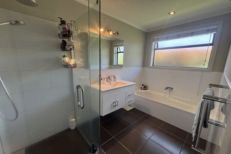 Photo of property in 29 Richmond Street, Cambridge, 3434