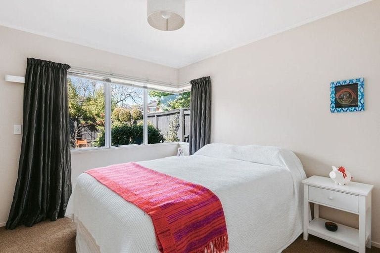 Photo of property in 125 Welcome Bay Road, Welcome Bay, Tauranga, 3112