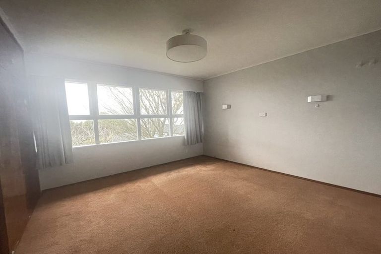 Photo of property in 232 Hillsborough Road, Hillsborough, Auckland, 1042
