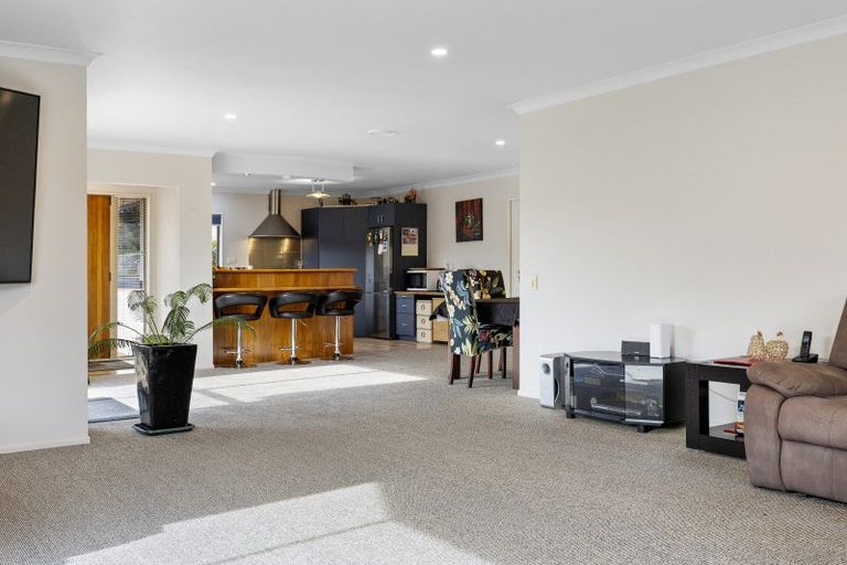 Photo of property in 1 Vaucluse Drive, Nukuhau, Taupo, 3330