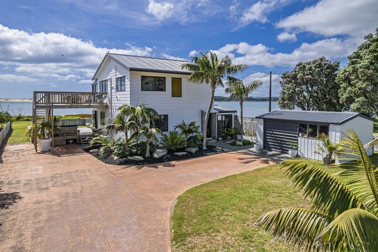 Photo of property in 43 Lincoln Street, Mangawhai Heads, Mangawhai, 0505