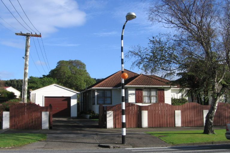 Photo of property in 1233 High Street, Taita, Lower Hutt, 5011
