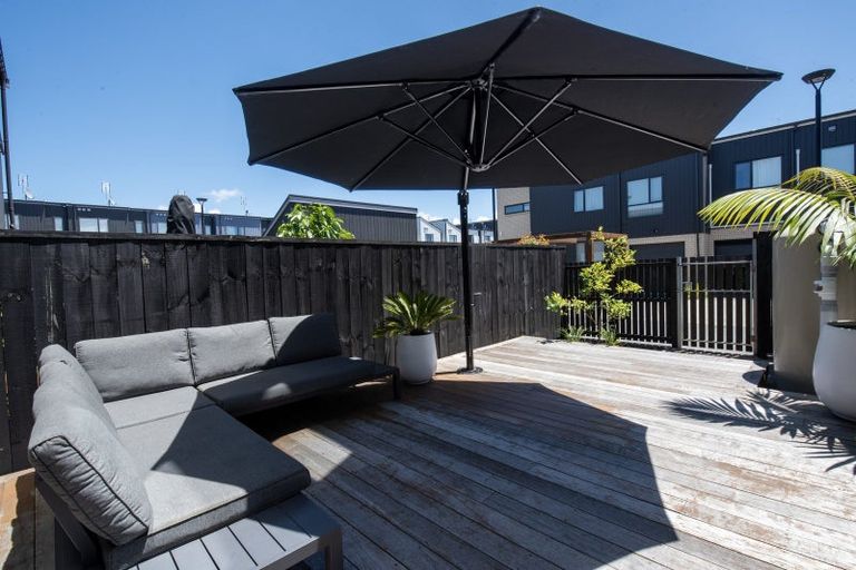 Photo of property in 82 Clark Road, Hobsonville, Auckland, 0616