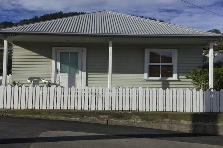 Photo of property in 66 Oxford Street, Lyttelton, 8082