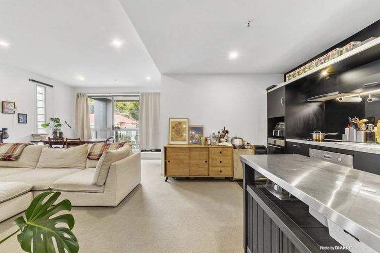 Photo of property in 5h/1 Hanson Street, Mount Cook, Wellington, 6021