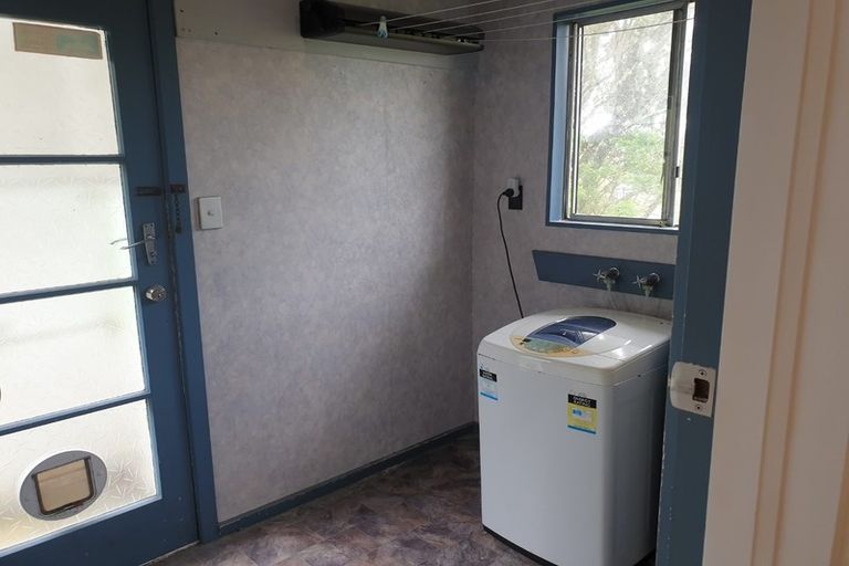 Photo of property in 2 Fairburn Grove, Johnsonville, Wellington, 6037