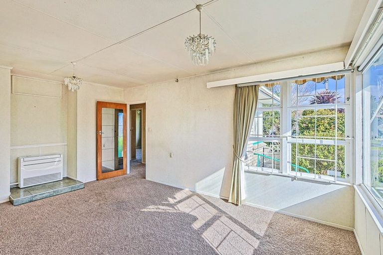 Photo of property in 23 Upham Street, Havelock North, 4130